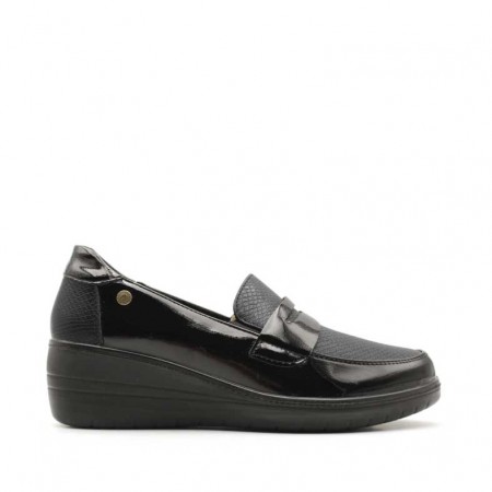 Mocasines negros charol