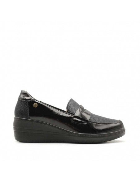 Mocasines negros charol