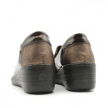 Mocasines charol cuña