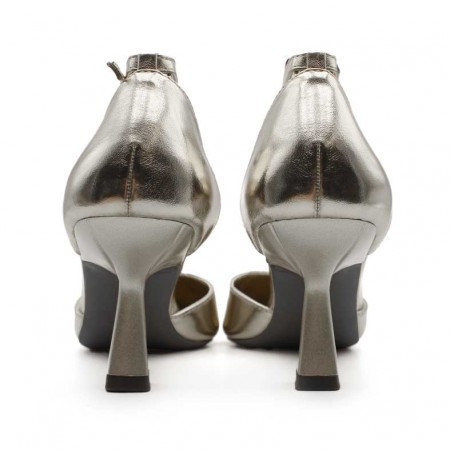 Zapato de salón plomo con tacón fino