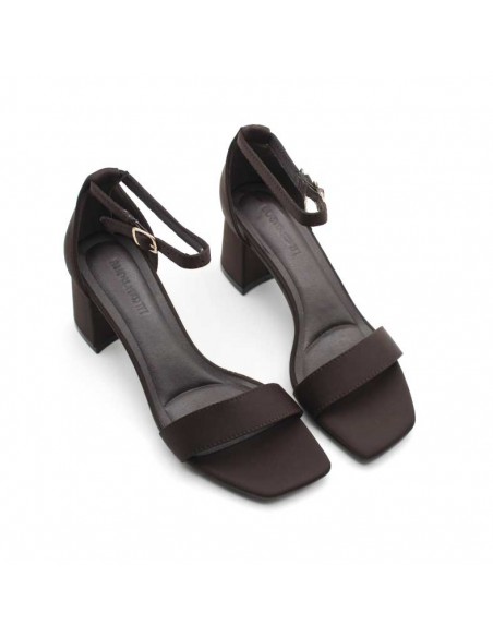 sandalia marron tacon sencilla