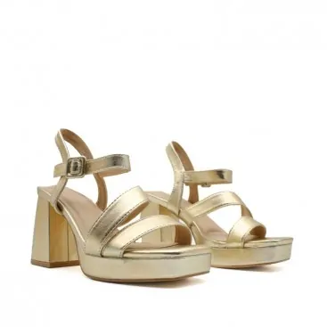 sandalia fiesta dorada plataforma