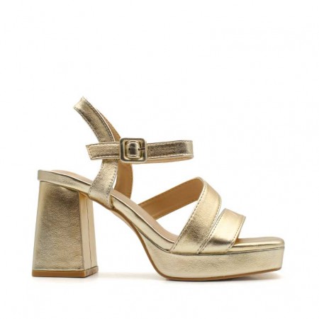 sandalia dorada plataforma