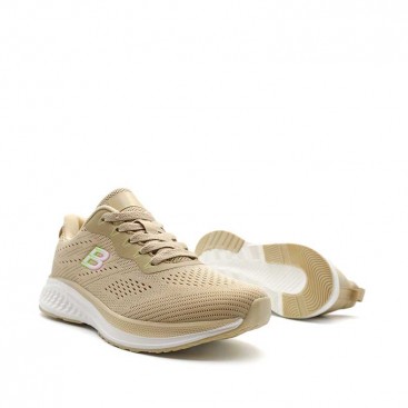 Zapatilla beige mujer con suela ligera de goma y EVA