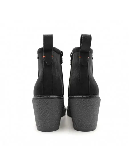 botines cuña negro​
