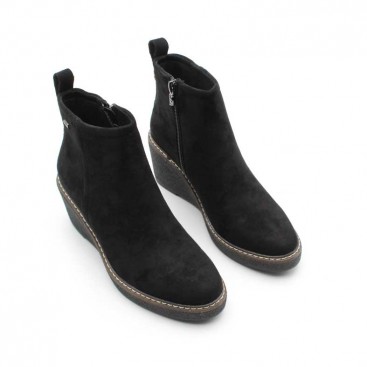 botin cuña negro​