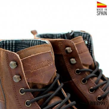 Detalle de bota de cuero hombre Santana99 Munt