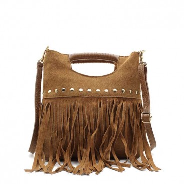 bolso tachuelas y flecos