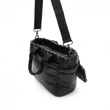bolso negro grande acolchado