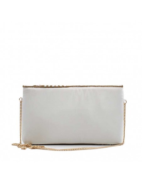 Cartera dorada con cuentas