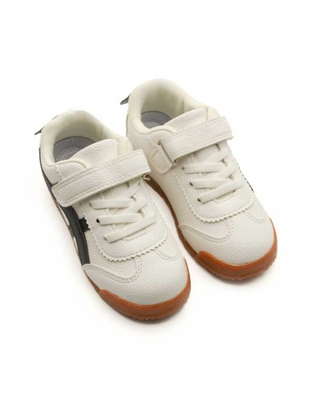 zapatillas blancas niños