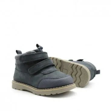 botas azules niño invierno