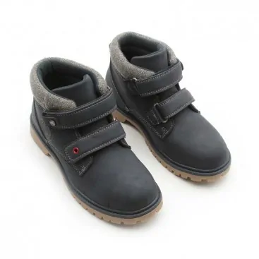 Botas montaña escolares