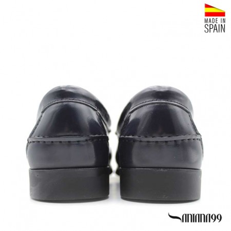 Castellanos piel azul marino