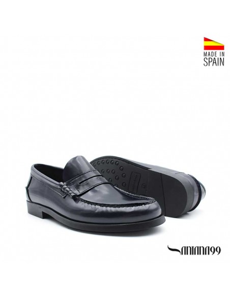 Castellanos hombre azul marino