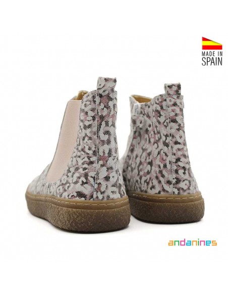 Botas de serraje estampado