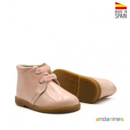 Botines Andanines charol niña