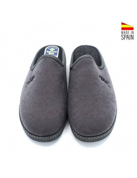 zapatilla de casa gris para hombre