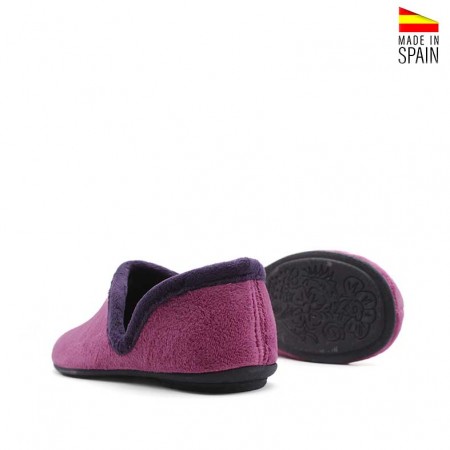 zapatillas cerradas mujer casa​