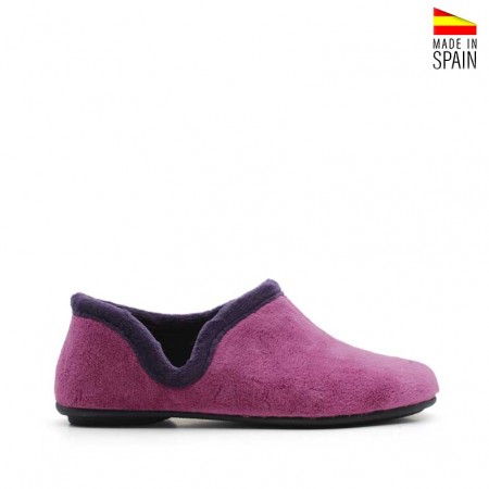 zapatillas cerradas de estar por casa mujer​