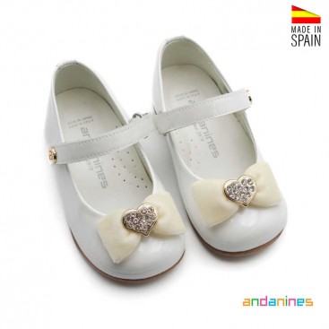 Merceditas blancas niña