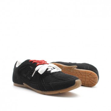 deportivas ligeras negras mujer