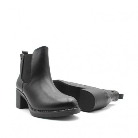 Botines negros casual