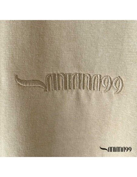 Camiseta beige básica