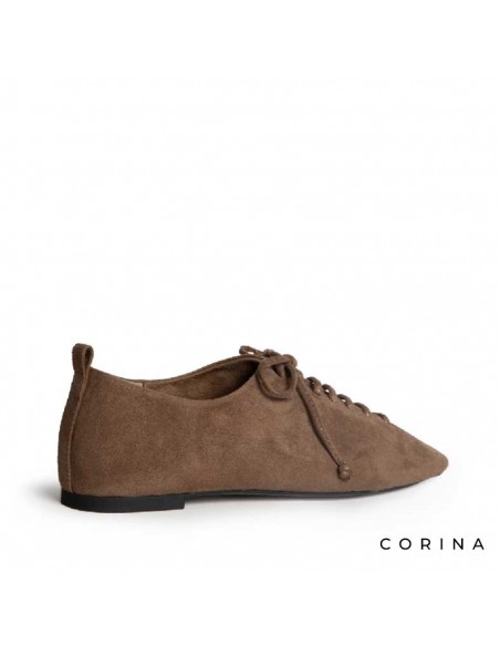 blucher Corina