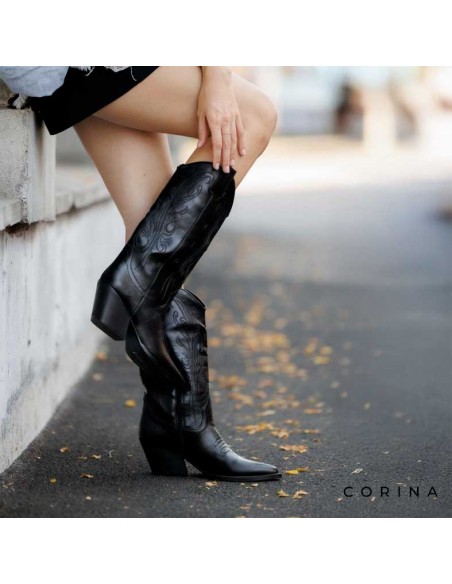 M5810 botas corina