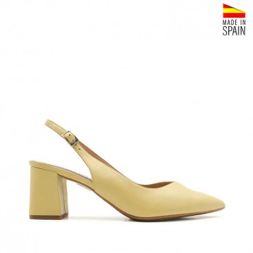 Zapato destalonado piel amarilla tacón ancho – vista lateral
