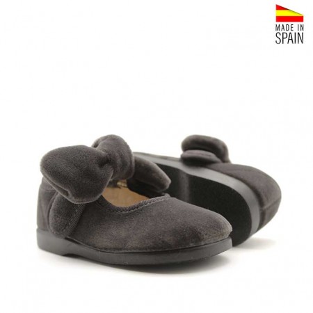 zapato niña terciopelo gris
