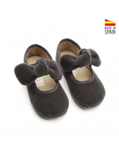 mercedita terciopelo gris niña con lazo