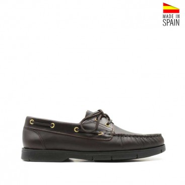 nautico hombre marron​
