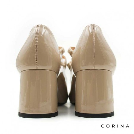 zapatos de charol beige mujer​