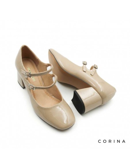 zapatos beige charol mujer​