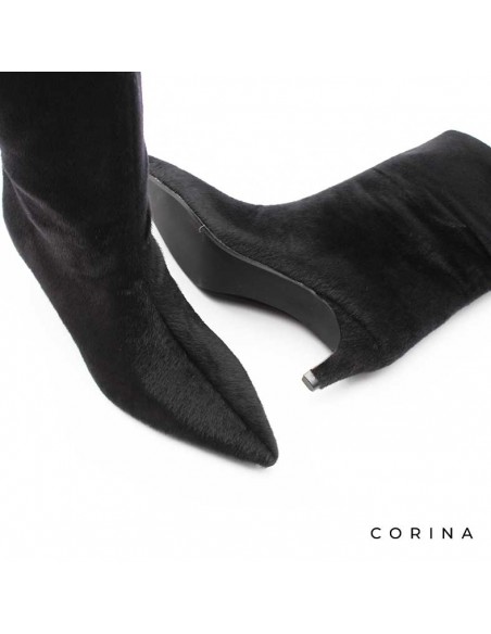 botines negros con tacón fino bajo
