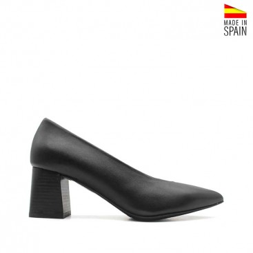zapato negro piel tacón ancho