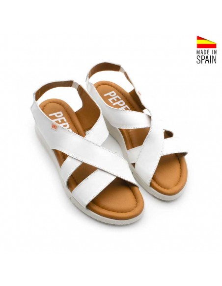 sandalias blancas de cuña mujer