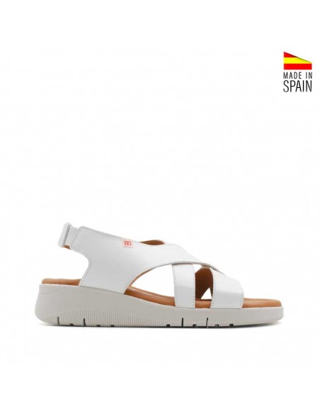 cuñas bajas blancas cómodas