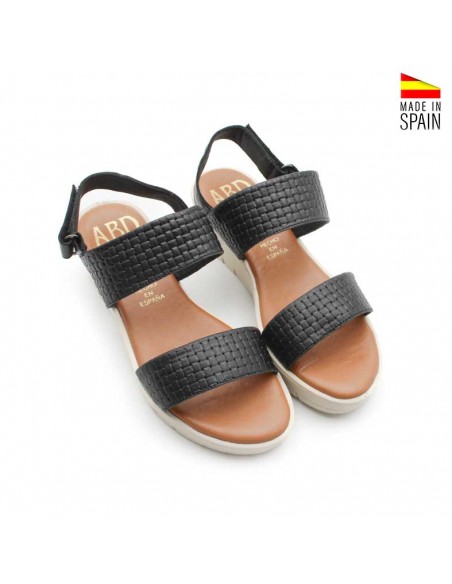 sandalia negra doble tira