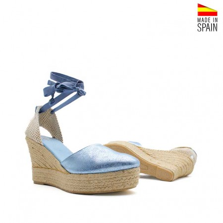 Alpargatas Cuña piel celeste