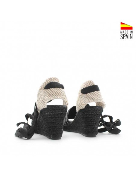 Sandalias cuña negras estilo boho