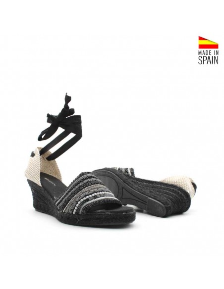 Sandalias de cuña negras artesanales