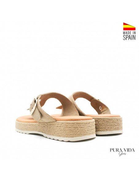 esclavas de mujer en piel color beige