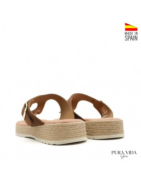 esclavas de mujer en color marrón