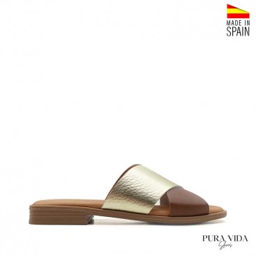 sandalias planas de piel con pala cruzada