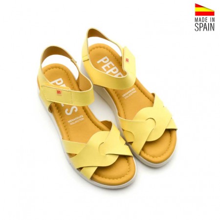 sandalias amarillas de cuña baja