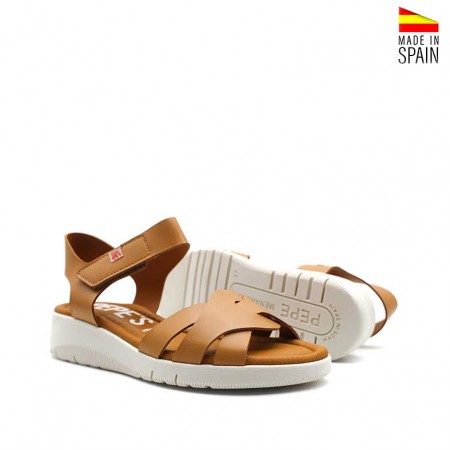sandalias camel de cuña baja cómodas