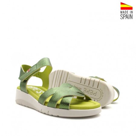 sandalias cómodas verdes con velcro